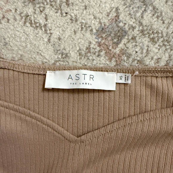 Astr Camel Ribbed Top - Picture 2 of 3